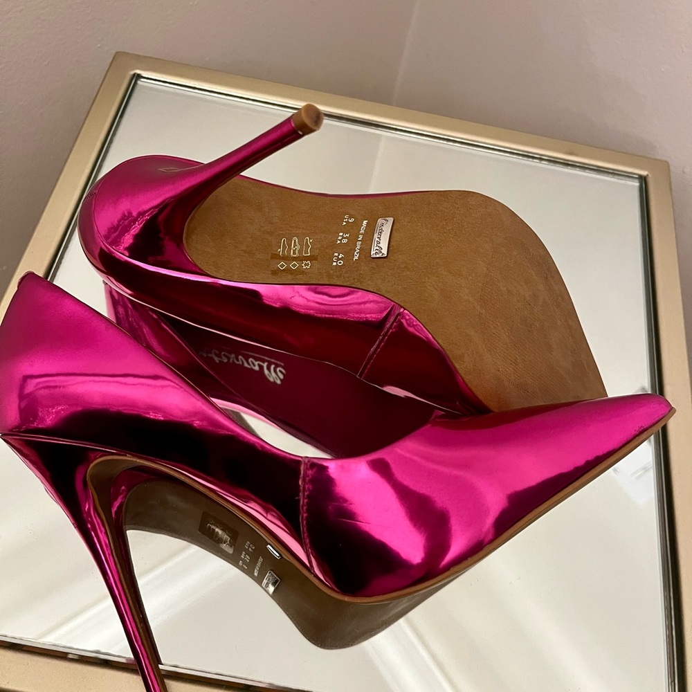L'Intervalle Pink Mirror Pumps - Picture 6 of 7